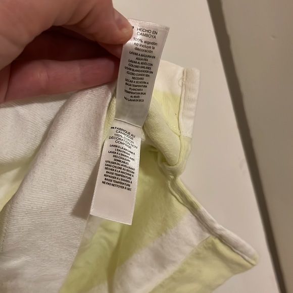 Joe Fresh Women’s Rugby shirt - Picture 4 of 7